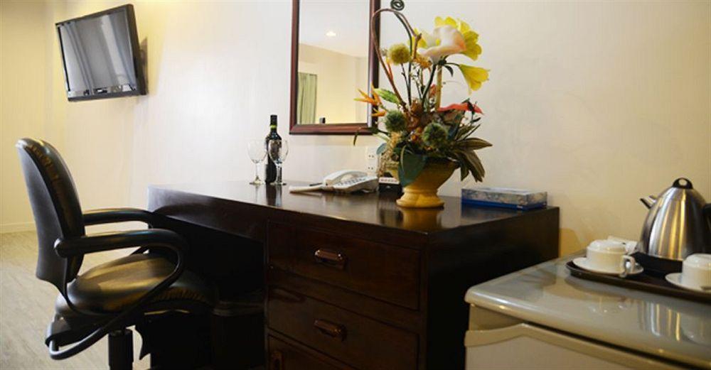Subic Coco Hotel Olongapo Extérieur photo