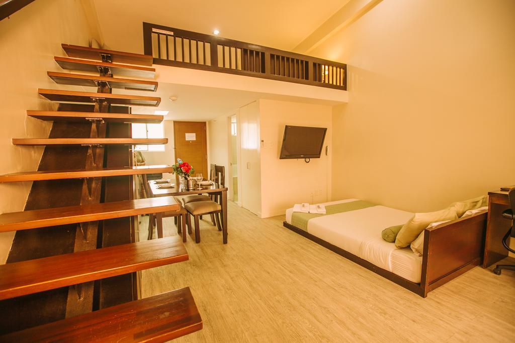 Subic Coco Hotel Olongapo Chambre photo